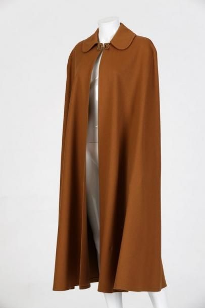 SAINT LAURENT rive gauche circa 1968/1970

Travail...