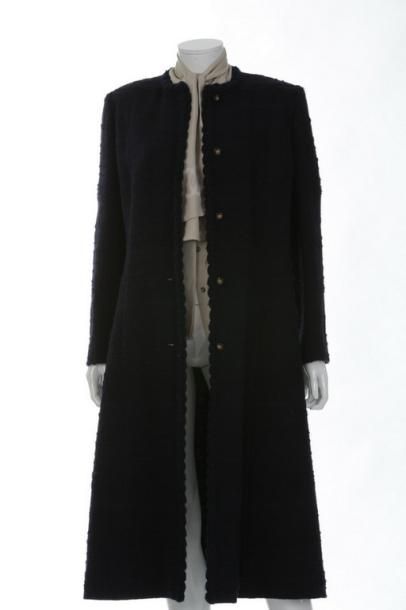 CHANEL Création circa 1970

Manteau en lainage...