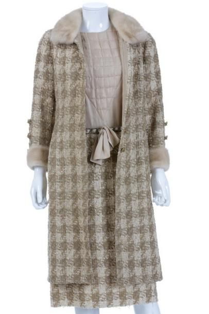RETY Couture circa 1960

Ensemble dans le...