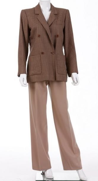 SAINT LAURENT rive gauche 1980

Ensemble...