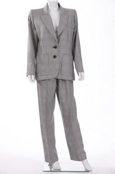 Yves SAINT LAURENT rive gauche circa 1990

Ensemble...
