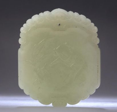 CHINE Vers 1900

Joli pendentif en jade blanc...
