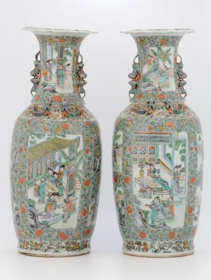 CHINE Canton XIXème siècle 

Paire de vases...