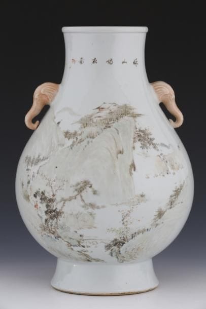 CHINE Début du XXème Siècle

Vase balustre...