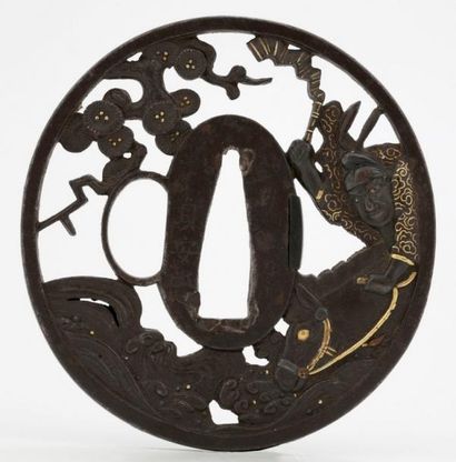 JAPON XVIIème Siècle

Tsuba maru-gata en...