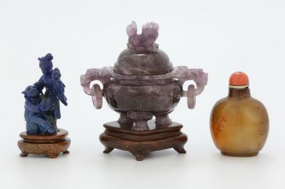CHINE XXème Siècle

Ensemble comprenant :

-...
