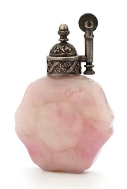 CHINE

Briquet en verre nuancé en forme de...