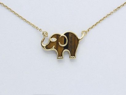 VCA

Collier pendentif en or 750 millièmes,...