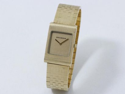 BOUCHERON ''CLOUS DE PARIS''

Montre bracelet...