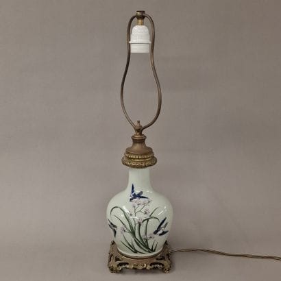 LAMPE ANCIENNEMENT A HUILE Circa 1860-1880...