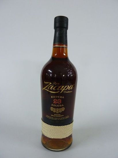 8 BOUTEILLES (70 cl) Rhum ZACAPA 