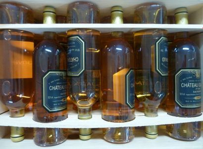 33/ 12 BOUTEILLES Château Guiraud

Sauternes...
