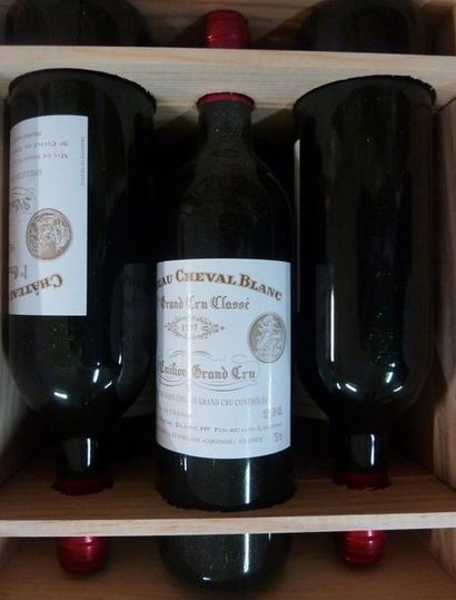 68/ 6 BOUTEILLES Château Cheval Blanc 

Saint-Emilion...