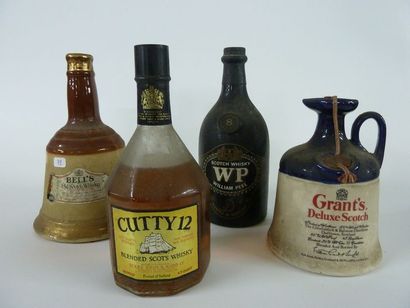 72/ LOT DE 4 BOUTEILLES de whisky comprenant...
