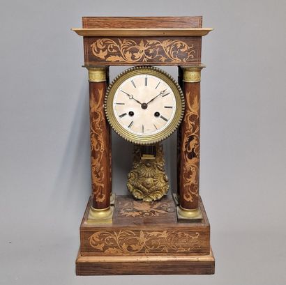 PENDULE PORTIQUE d'Epoque Louis Philippe...