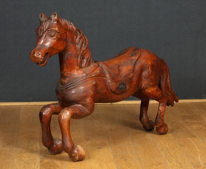 REPLIQUE DE CHEVAL DE CARROUSEL en bois sculpté,...
