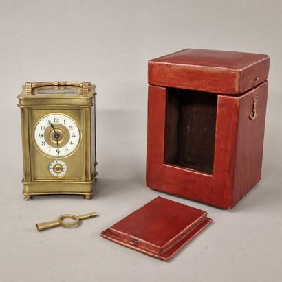 PENDULETTE REVEIL CAGE Circa 1900 en bronze...