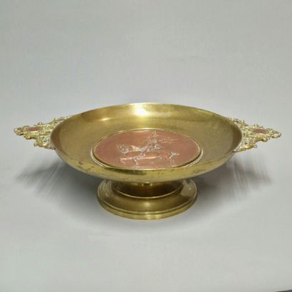 Emmanuel FREMIET (1824 1910)
COUPE MONTEE...