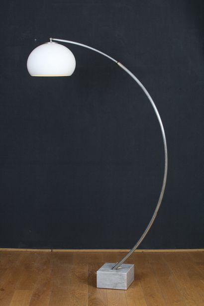 Dans le goût de Harvey GUZZINI - LAMPADAIRE...