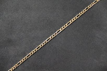 COLLIER A MAILLES GOURMETTES en or jaune

P....