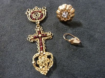 PETIT LOT DE BIJOUX du Début du XXème Siècle...