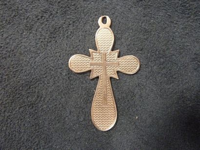 PENDENTIF CROIX en or 14 k

Travail Russe...