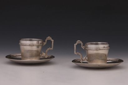 PAIRE DE TASSES A CAFE en argent Minerve...