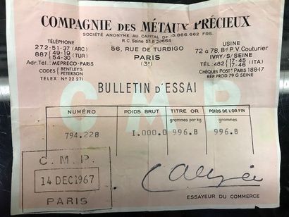 1 LINGOT D'OR n° 794228

Poids or. 996.8...