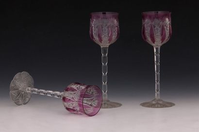 BACCARAT MODELE CONDE - 12 VERRES A VIN DU...
