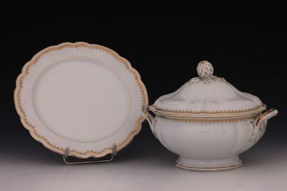 LIMOGES HAVILAND - PARTIE DE SERVICE DE TABLE...