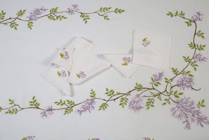 GRANDE NAPPE ET SES 12 SERVIETTES en lin...