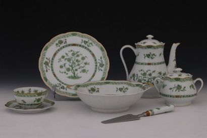 HAVILAND LIMOGES MODELE ARBRE DE VIE VERT...