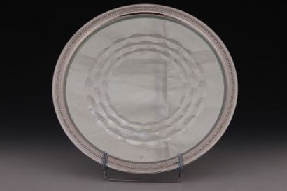 SAINT MEDARD - PLAT A TARTE rond en métal...
