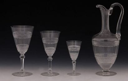 BACCARAT - PARTIE DE SERVICE DE VERRES 49...