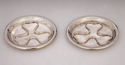 CHRISTOFLE - PAIRE DE DESSOUS DE CARAFE ET...