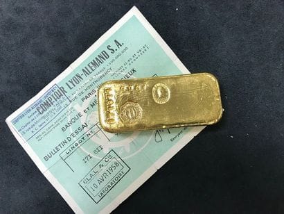 1 LINGOT D'OR n° 171811

Poids or. 996.1...