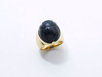 Importante bague chevalière en or 750 millièmes,...