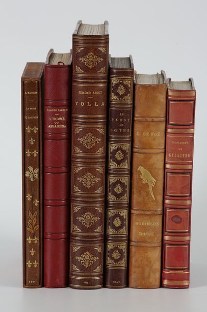 Lot de 6 volumes :

a) Daudet. La Mort du...