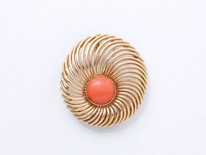 Broche clip en fil d'or 750 millièmes, stylisant...