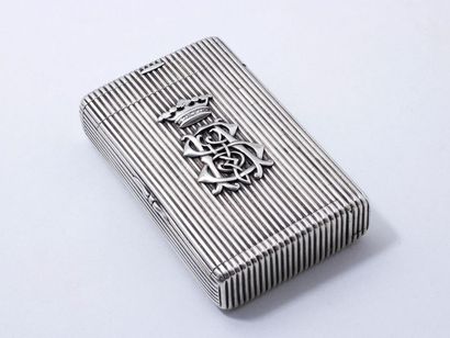Etui à cigarettes en argent 875 millièmes...