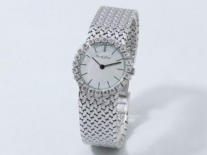 BUECHE GIROD

Montre bracelet de dame en...