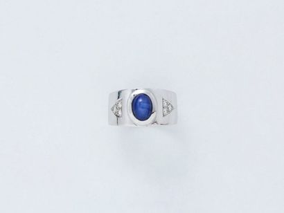 Bague bandeau en or 750 millièmes rhodié,...
