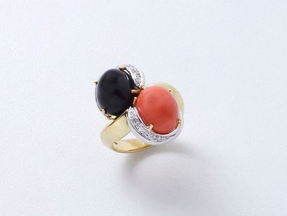 Bague toi et moi en or 750 millièmes, décorée...