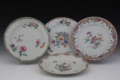 CHINE DE COMMANDE - 12 ASSIETTES PLATES dont...