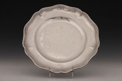 PLAT ROND mouvementé en argent Minerve 950...