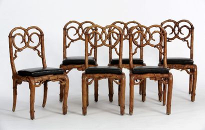 SUITE DE 8 CHAISES 

Fin du XIXème Siècle

Bois...
