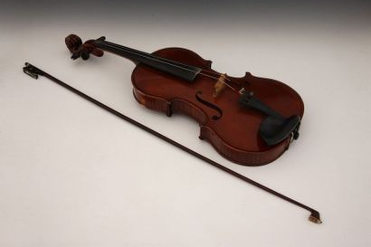 ECOLE DE MIRECOURT - VIOLON D'ETUDE 4/4

Epoque...
