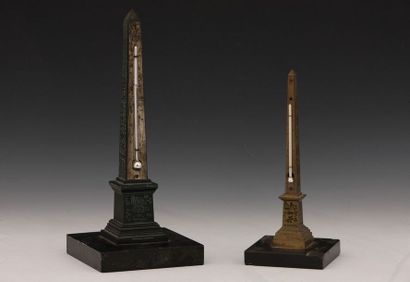 DEUX THERMOMÈTRES en forme d'Obélisque de...