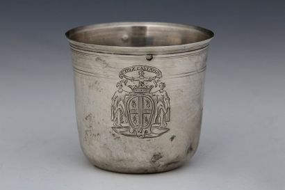 TIMBALE CURON en argent

Epoque Louis XV

Décor...