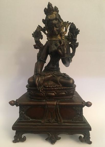 TIBET XVIIIème Siècle 

STATUETTE DE TARA...